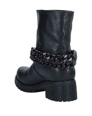 Stivaletti donna "Cult" CLE103784 Collezione Autunno/Inverno 2025/2026  - Nero