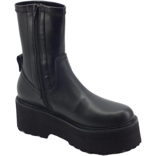 Stivaletti donna "Cult" CLW352200 Collezione Autunno/Inverno 2025/2026  - Nero