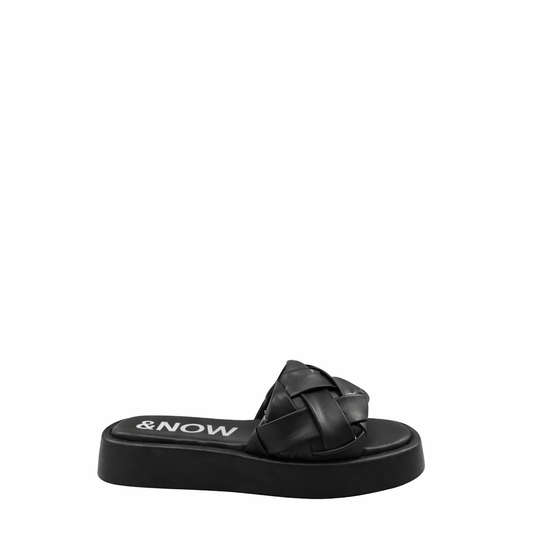 Ciabatte donna "Menbur" 25561 Collezione Primavera/Estate 2026 - Nero