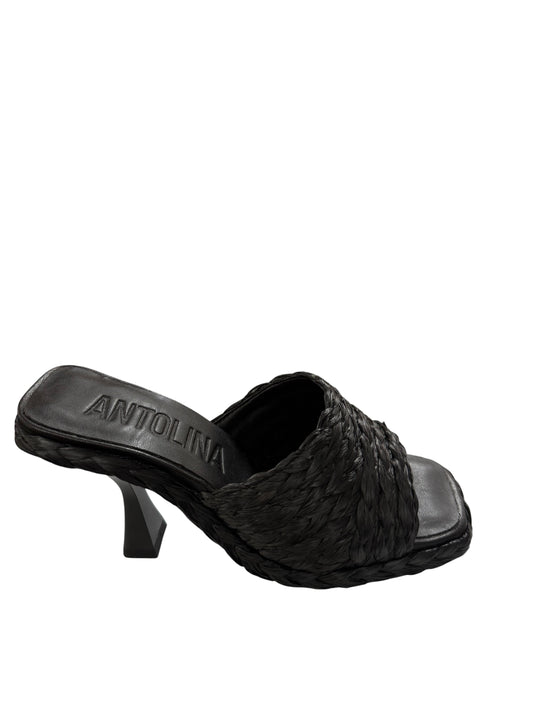 Scalzati donna "Antolina Paris" AN13022.001 Collezione Primavera/Estate 2026 - Nero