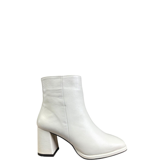 Tronchetti donna "Tosca Blu " SF2337S161 Collezione Autunno/inverno 2025/2026 - Bianco