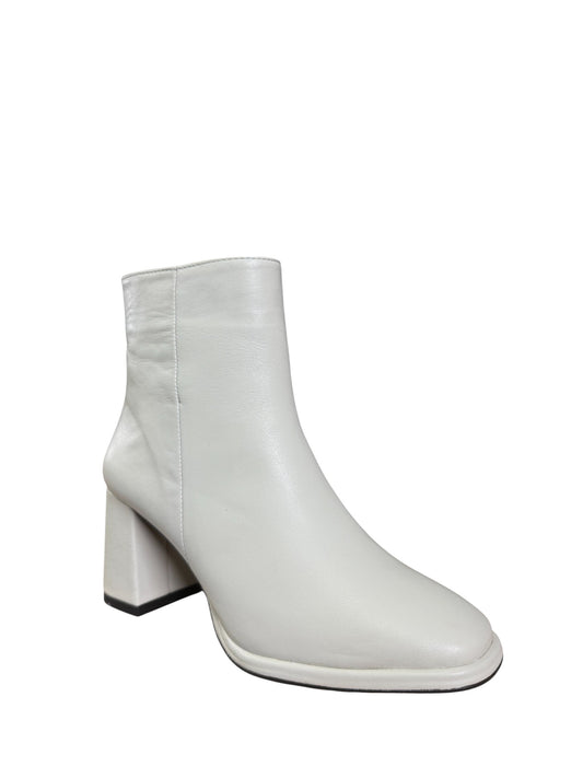 Tronchetti donna "Tosca Blu " SF2337S161 Collezione Autunno/inverno 2025/2026 - Bianco