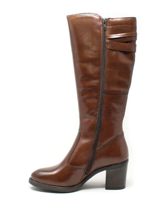 Stivali donna "Cinzia Soft" IS392662 001 Collezione Autunno/Inverno 2025/2026 - Castagno