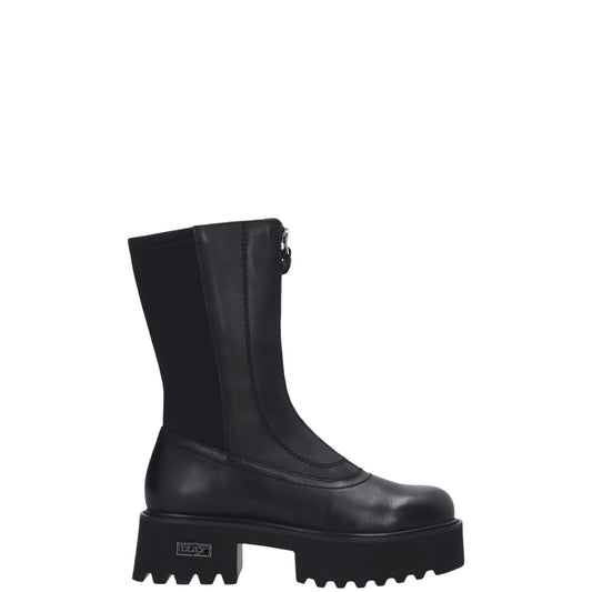 Stivaletti donna "Cult" CLW455900 Collezione Autunno/Inverno con zip centrale- Nero