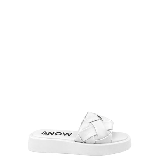 Ciabatte donna "Menbur" 25561 Collezione Primavera/Estate 2026 - Bianco