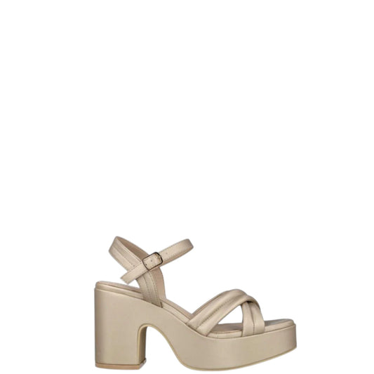 Sandali donna "Menbur" 25522 Collezione Primavera/Estate 2026 - Sabbia Laminato