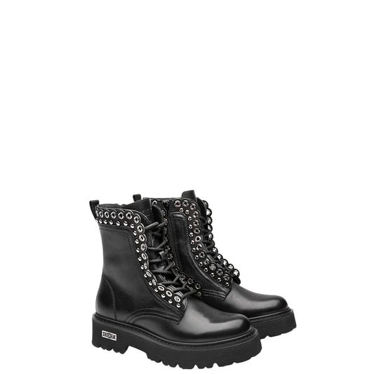 Anfibi donna "Cult" CLW459100 Collezione Autunno/Inverno con occhielli e microborchie - Nero