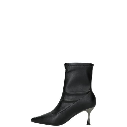 Stivaletti donna "Cult" CLW395400 Collezione Autunno/Inverno con punta metallica - Nero