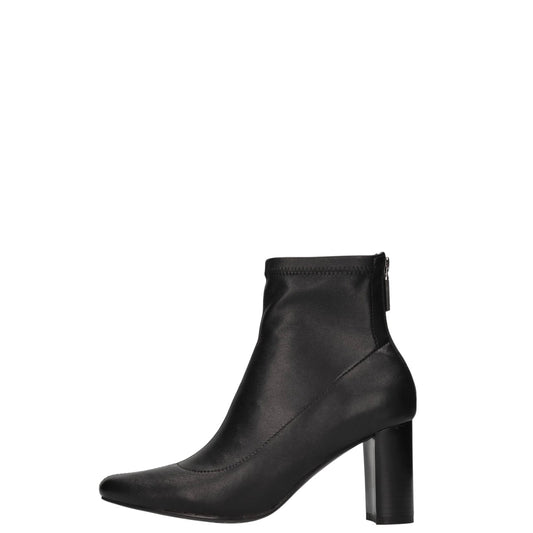 Tronchetti donna "Uma Parker" 410.02.24P.BLK Collezione Autunno/Inverno - Nero