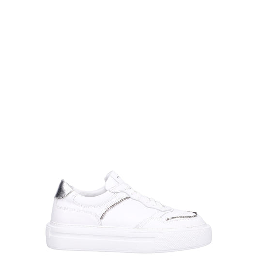 Sneakers donna "Tosca Blu" SF2303S020 Collezione  Primavera/Estate 2026 - Bianco e Argento