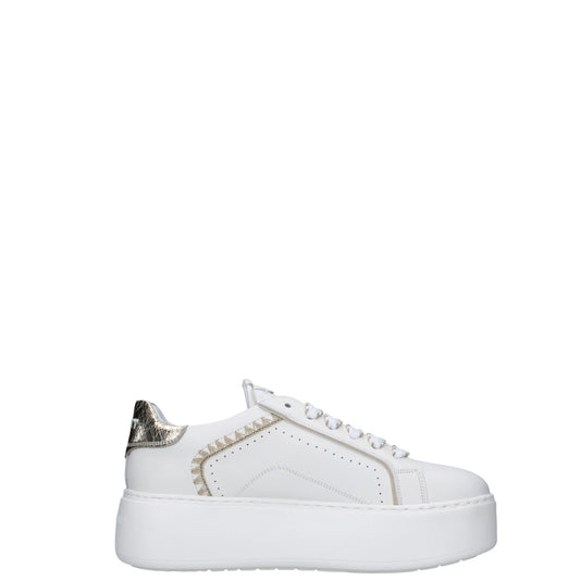 Sneakers donna "Janet & Janet" J-002 Collezione Primavera/Estate 2026 - Bianco e Oro