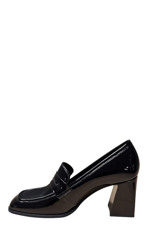 Mocassini con tacco donna "Pregunta" 2222012 001 Collezione Autunno/Inverno 2025/2026 - Nero Naplack