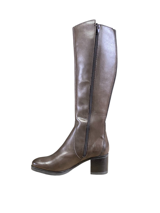 Stivali donna "Parrotto" WB70H08 Collezione Autunno/Inverno 2025/2026 -Marrone